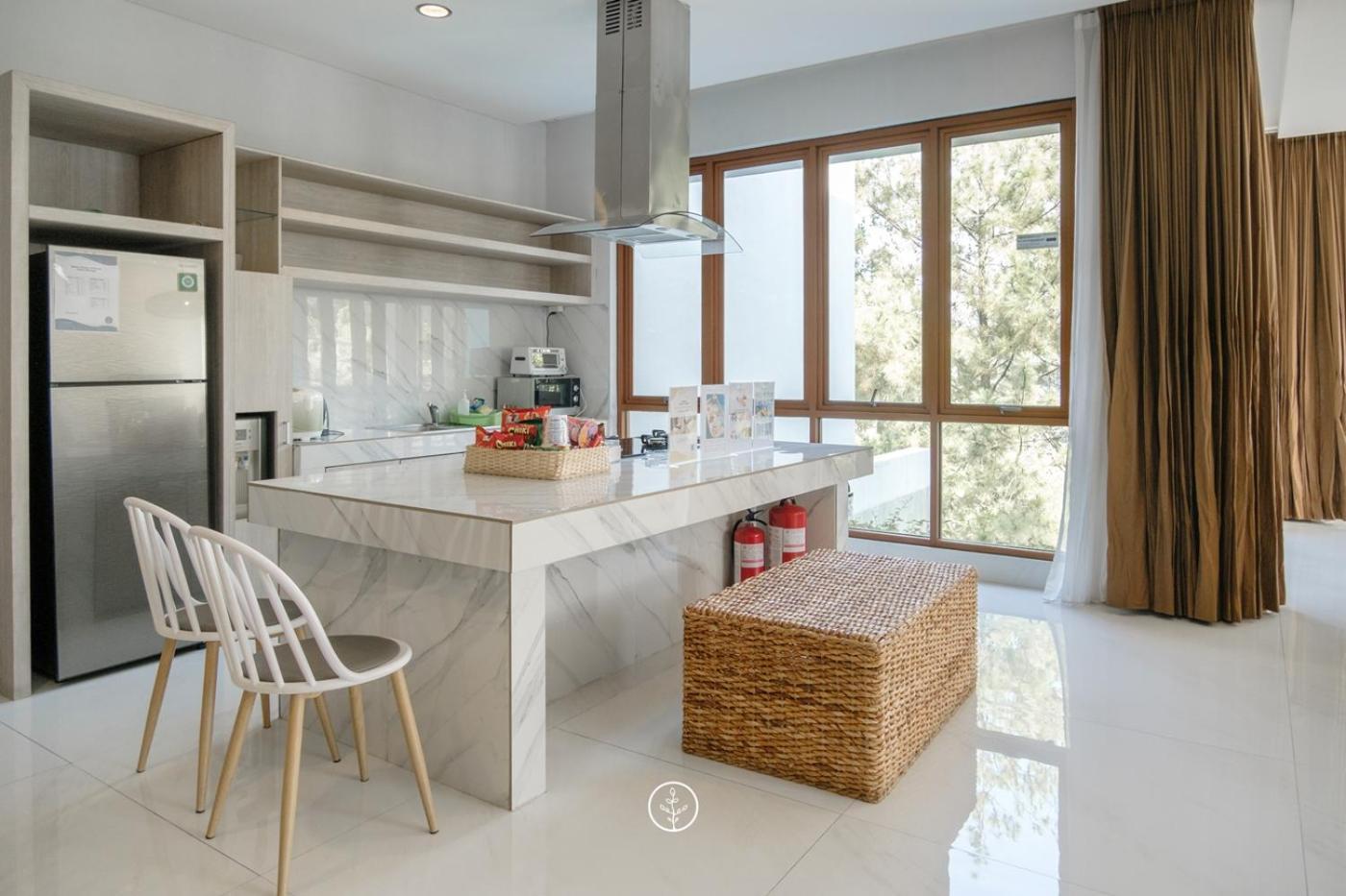 Asmaya Hill View Villa 7 Bedrooms With A Private Swimming Pool Бандунг Экстерьер фото