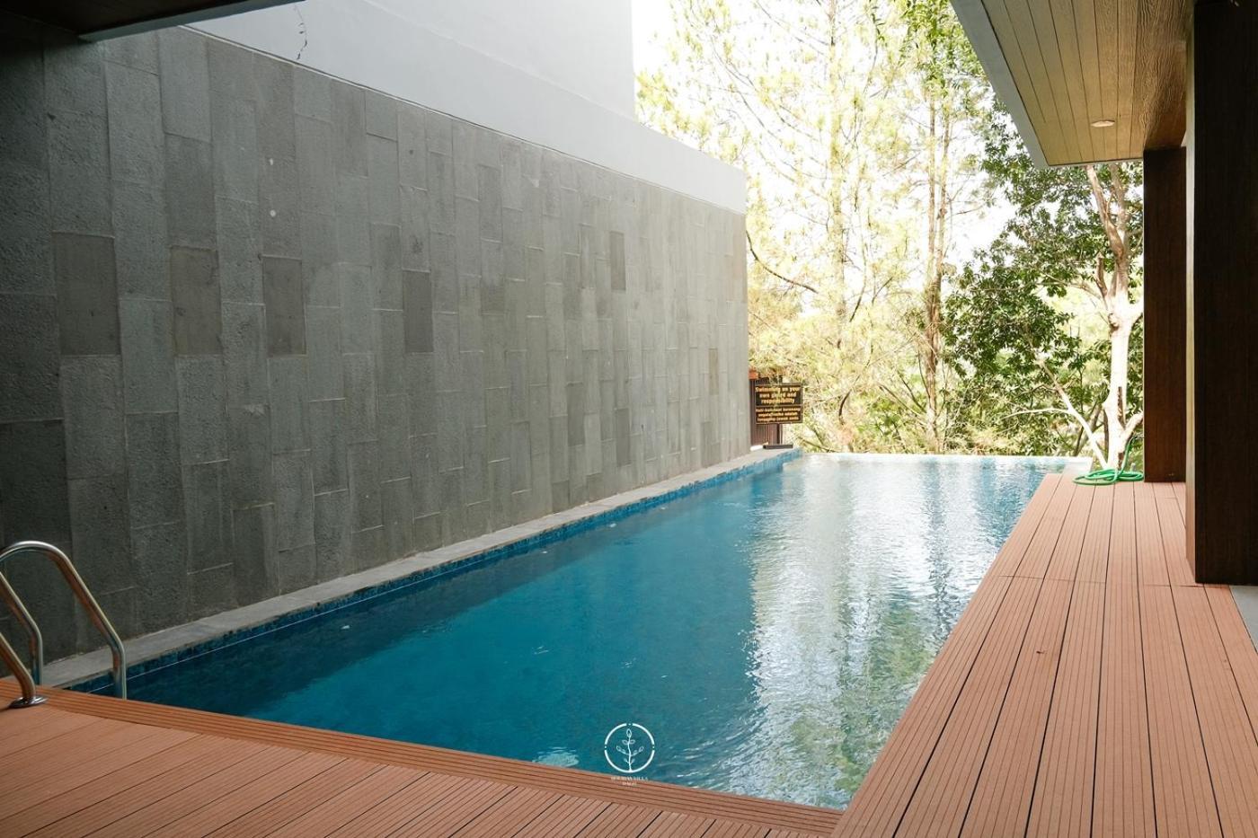 Asmaya Hill View Villa 7 Bedrooms With A Private Swimming Pool Бандунг Экстерьер фото
