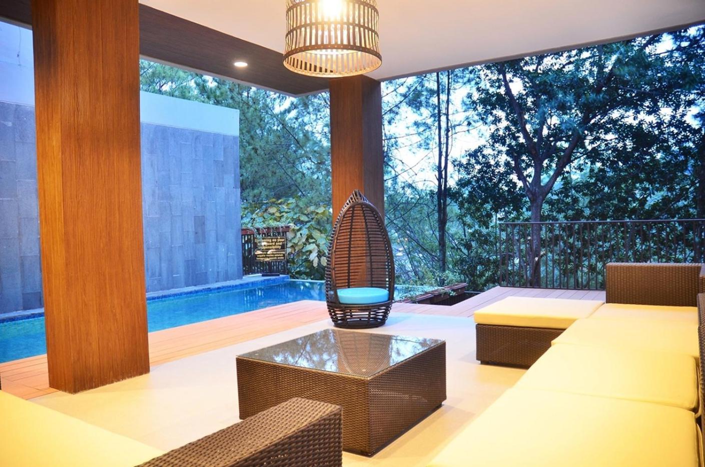 Asmaya Hill View Villa 7 Bedrooms With A Private Swimming Pool Бандунг Экстерьер фото